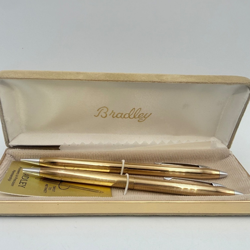 Vintage Bradley Gold Tone Pen and Pencil Set Made in USA with Original Box